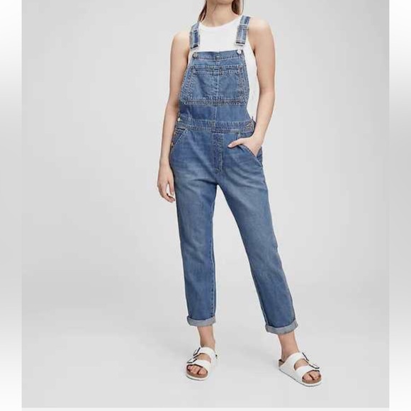 GAP Pants - Gap Slouchy Relaxed Denim Overalls Size XS Petite